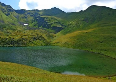 Десятиозерье! Треккинг из Аксаута в Архыз! 6дней!
